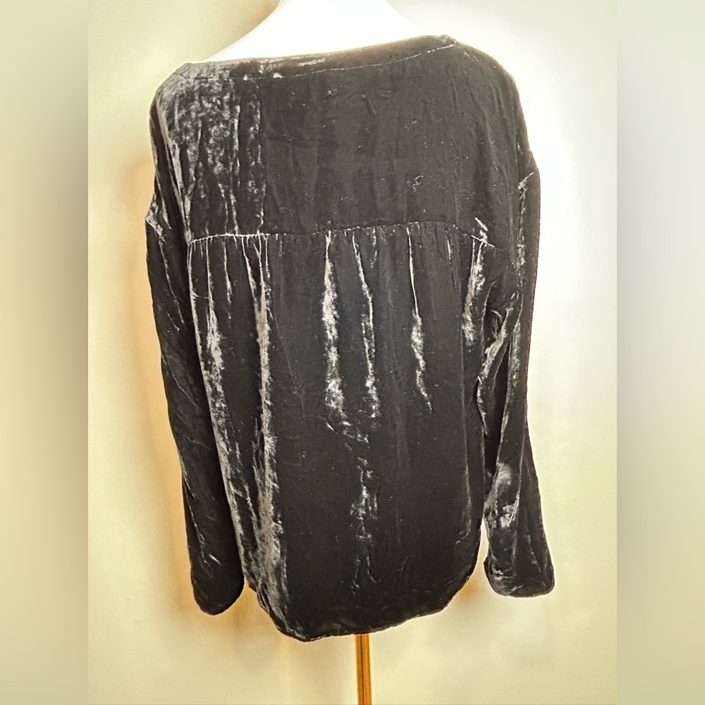 Eileen Fisher silk blend Velvet blouse black Long-Sleeve minimalist Top size S - Picture 5 of 12